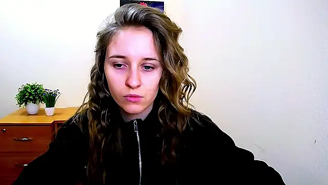 Snapshot of _Nicole_new chatting on February 6, 12:16 pm Nicole new online show from February 6, 12:16 pm
