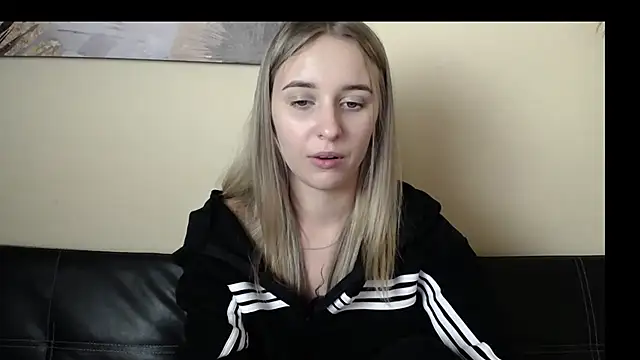 Snapshot of _Nicole_new chatting on November 14, 1:43 pm Nicole new online show from November 14, 1:43 pm