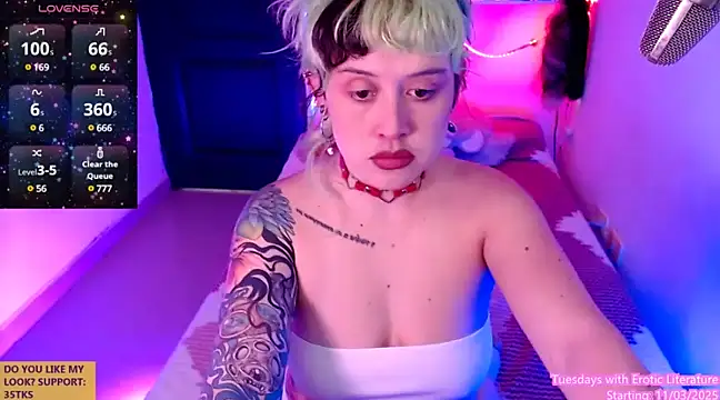 Snapshot of rosse_ivy chatting on March 5, 4:02 pm rosse ivy online show from March 5, 4:02 pm