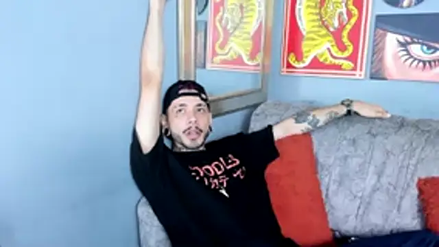 MurdockH online show from January 12, 8:58 pm