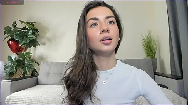 NicoleLuv online show from March 5, 4:13 pm
