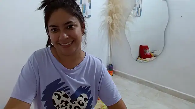 Mary Pompis online show from January 23, 11:58 pm