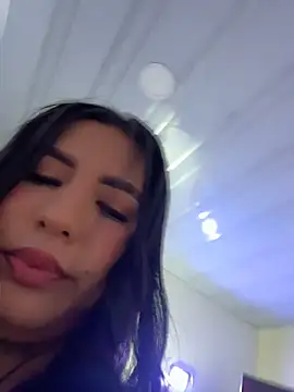 Snapshot of sweety_mariann1 chatting on June 13, 6:50 pm sweety mariann1 online show from June 13, 6:50 pm