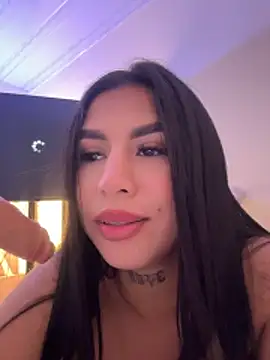Snapshot of sweety_mariann1 chatting on June 16, 6:54 pm sweety mariann1 online show from June 16, 6:54 pm