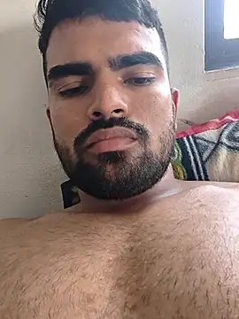 Snapshot of yourboy2000__ chatting on April 7, 6:25 am yourboy2000 online show from April 7, 6:25 am