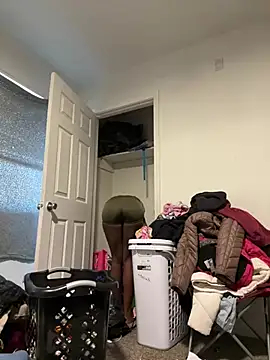 honeybrow online show from February 25, 1:39 pm