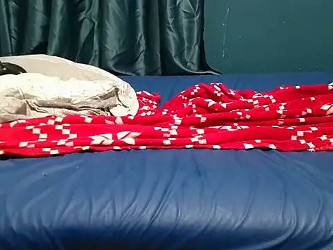 krissraw online show from November 9, 9:02 pm