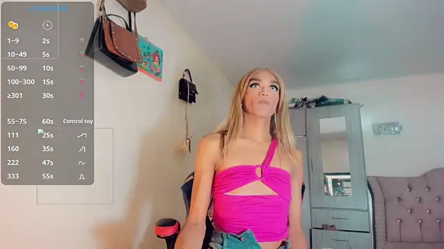 Oriana braom online show from October 20, 7:14 pm