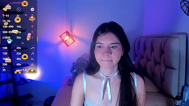 Snapshot of cassiehoward14 chatting on September 10, 7:03 pm cassiehoward14 online show from September 10, 7:03 pm