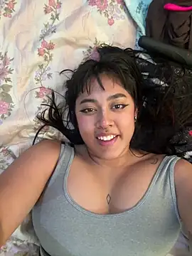 Snapshot of pawmistry chatting on October 9, 8:07 pm pawmistry online show from October 9, 8:07 pm