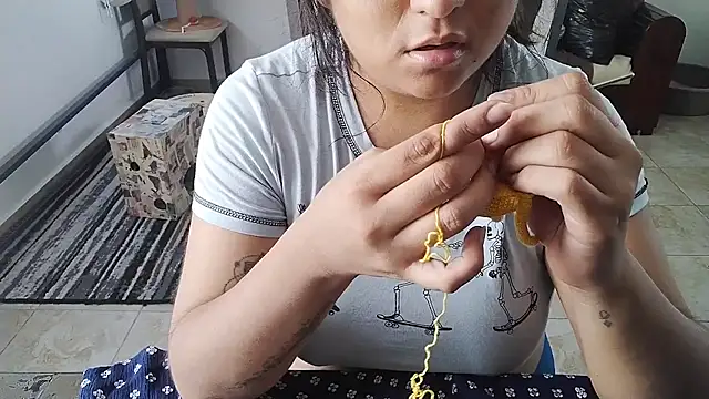 Snapshot of EmpaticBolillo chatting on July 30, 3:44 pm EmpaticBolillo online show from July 30, 3:44 pm