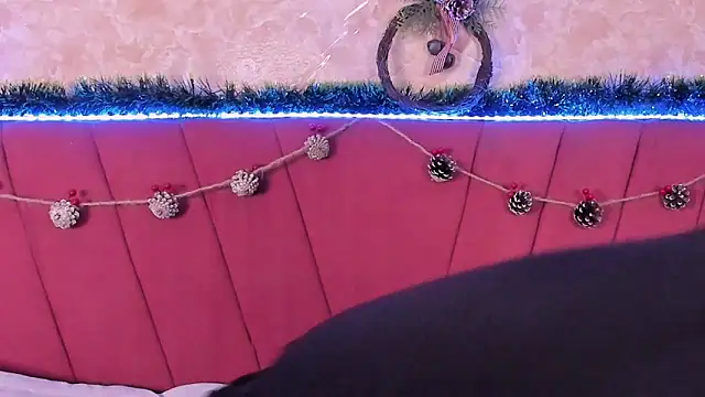 Snapshot of LorenaStevens chatting on December 16, 6:21 am LorenaStevens online show from December 16, 6:21 am