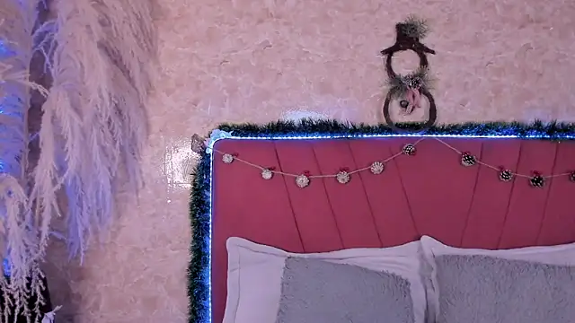 Snapshot of LorenaStevens chatting on December 29, 6:27 pm LorenaStevens online show from December 29, 6:27 pm