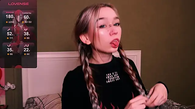 Kimiko   online show from November 27, 5:59 pm