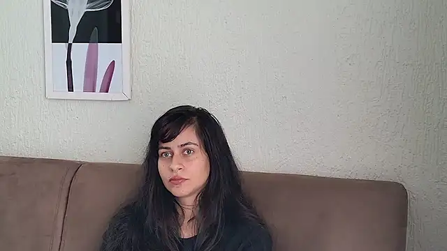 Snapshot of Blue_butterfly chatting on February 1, 2:24 pm Blue butterfly online show from February 1, 2:24 pm