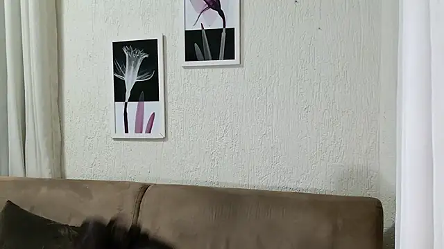 Snapshot of Blue_butterfly chatting on March 14, 5:05 am Blue butterfly online show from March 14, 5:05 am