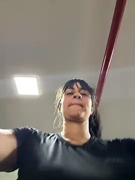 Snapshot of Blue_butterfly chatting on September 17, 12:40 pm Blue butterfly online show from September 17, 12:40 pm