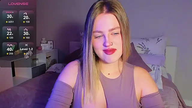  Sarah Soul  online show from October 27, 12:15 am