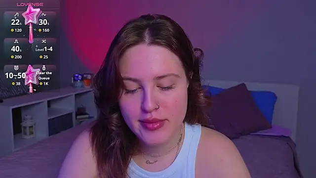  Sarah Soul  online show from April 8, 11:16 pm