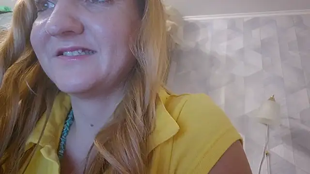 EstrellaWalters online show from October 27, 2:43 pm