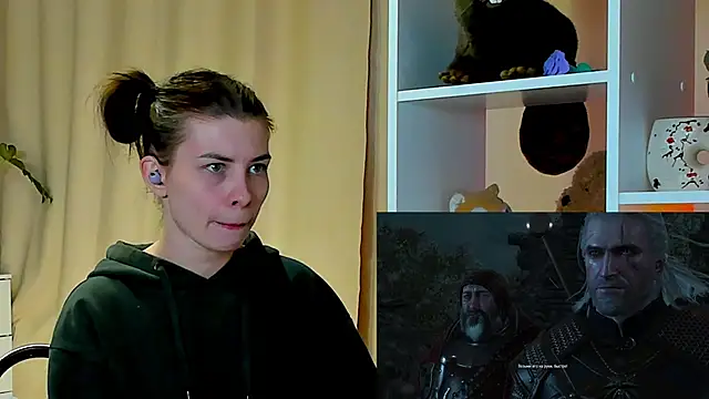 Snapshot of callmetori chatting on December 17, 2:11 pm callmetori online show from December 17, 2:11 pm