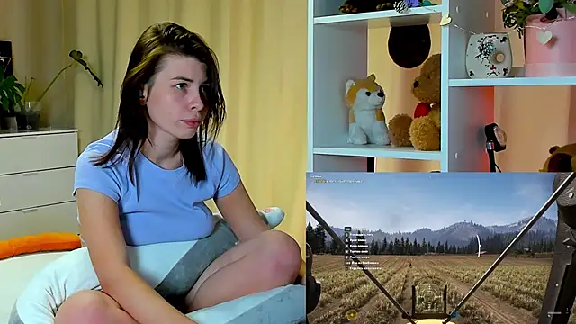 Snapshot of callmetori chatting on December 22, 3:11 pm callmetori online show from December 22, 3:11 pm