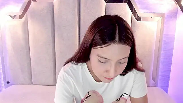  alaia collway  online show from February 4, 12:22 pm