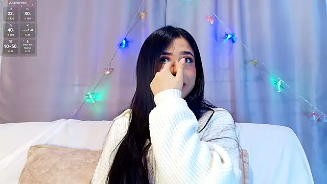 adara johnson   online show from December 5, 12:03 pm