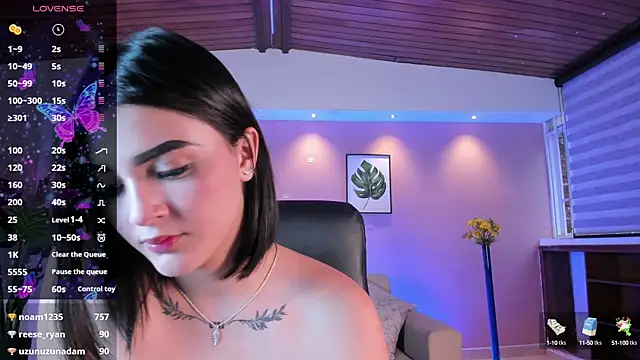Tifanny Jhoson online show from February 10, 11:02 pm