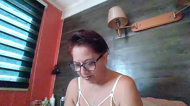 TRISH MILF online show from December 21, 12:27 pm