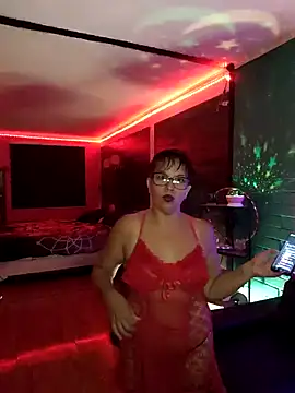 TRISH MILF online show from January 9, 12:25 am