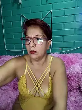 TRISH MILF online show from February 14, 11:09 pm