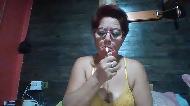 TRISH MILF online show from March 18, 9:20 am