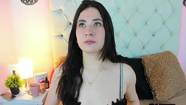 ValeryLovee online show from December 7, 4:09 am