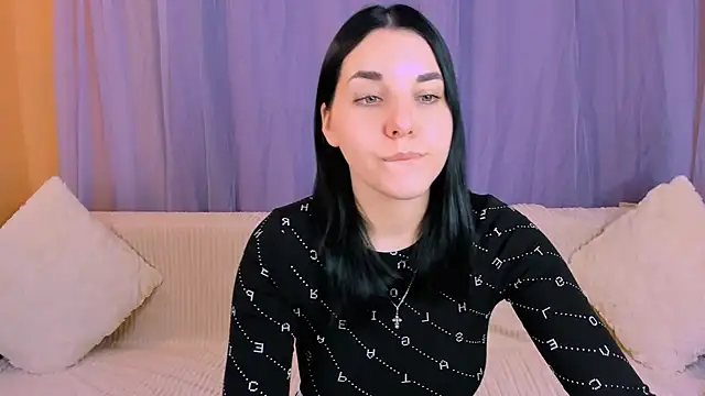 Snapshot of Kate_Ree chatting on December 1, 6:07 am Kate Ree online show from December 1, 6:07 am