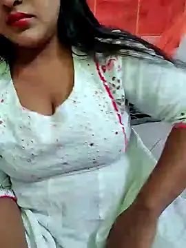 Snapshot of Ayesha_mahi chatting on December 6, 8:59 am Ayesha mahi online show from December 6, 8:59 am