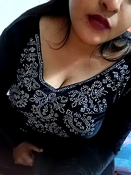 Snapshot of Ayesha_mahi chatting on January 19, 1:33 pm Ayesha mahi online show from January 19, 1:33 pm