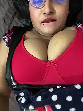 Snapshot of Ayesha_mahi chatting on March 21, 11:33 am Ayesha mahi online show from March 21, 11:33 am