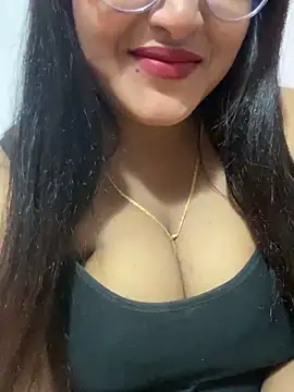 Snapshot of Ayesha_mahi chatting on March 22, 11:32 am Ayesha mahi online show from March 22, 11:32 am