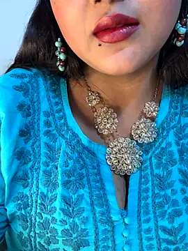 Snapshot of Ayesha_mahi chatting on September 14, 8:35 am Ayesha mahi online show from September 14, 8:35 am