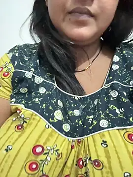 Snapshot of Ayesha_mahi chatting on September 15, 11:38 pm Ayesha mahi online show from September 15, 11:38 pm