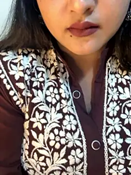 Ayesha mahi online show from October 24, 9:17 am