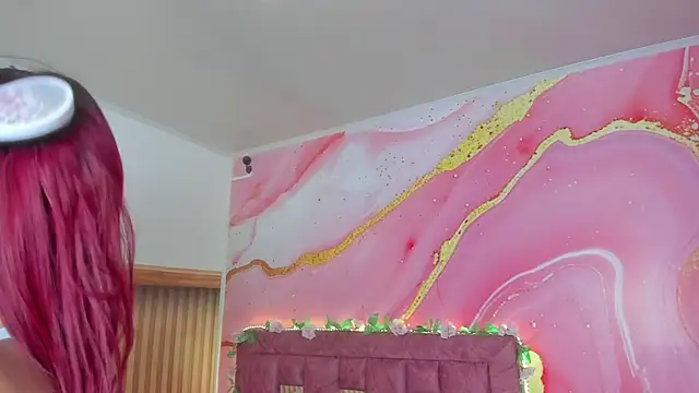 Snapshot of Daisy__rose chatting on April 14, 3:01 am Daisy rose online show from April 14, 3:01 am