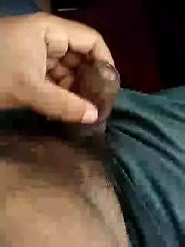 Snapshot of black_panth99 chatting on January 10, 4:22 am black panth99 online show from January 10, 4:22 am