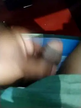 Snapshot of black_panth99 chatting on February 18, 1:43 am black panth99 online show from February 18, 1:43 am