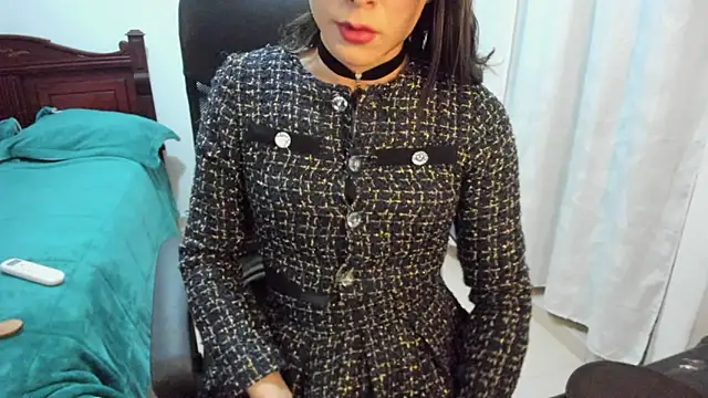 Snapshot of misstresbigcockts chatting on November 27, 11:51 pm misstresbigcockts online show from November 27, 11:51 pm