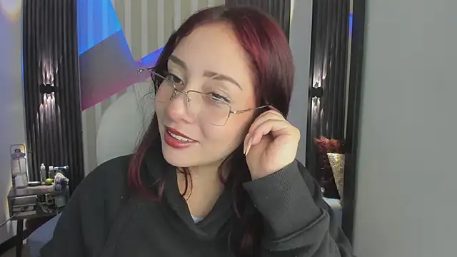 emily layton online show from December 17, 2:56 pm