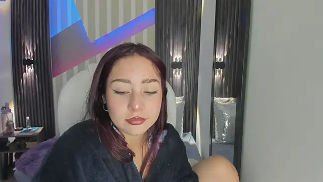 emily layton online show from February 2, 12:20 am