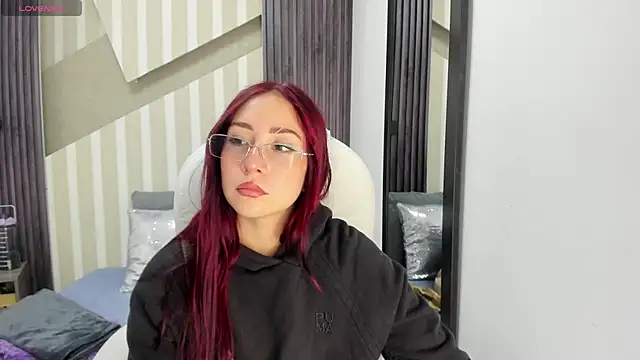 emily layton online show from February 12, 12:16 am