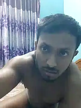 Snapshot of HunkyAriyan chatting on January 15, 4:43 pm HunkyAriyan online show from January 15, 4:43 pm